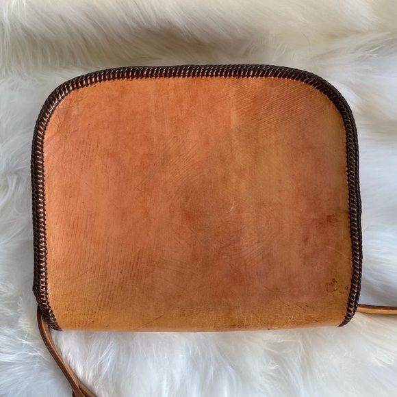 Vintage Tooled Leather Shoulder Bag - Picture 11 of 16